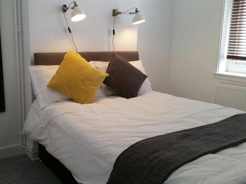 Guest House 34 Sweet Carolines Poole Eksteriør billede