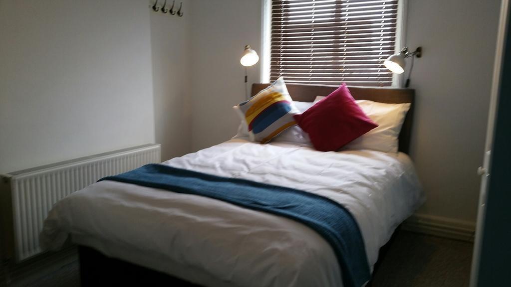 Guest House 34 Sweet Carolines Poole Eksteriør billede